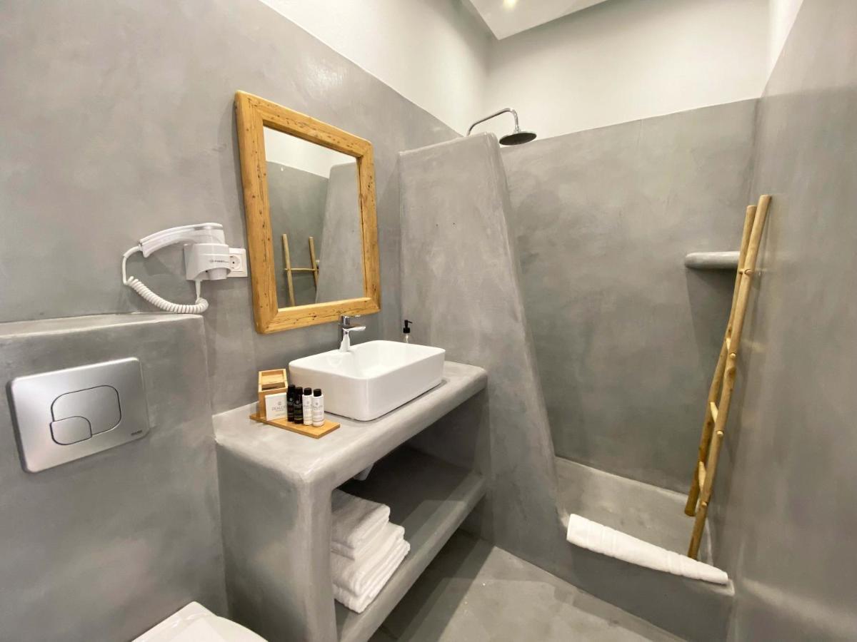 Lyra Seafront Apartment , Paroikia Town Center Zewnętrze zdjęcie