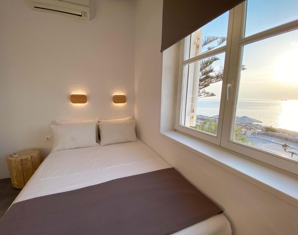 Lyra Seafront Apartment , Paroikia Town Center Zewnętrze zdjęcie